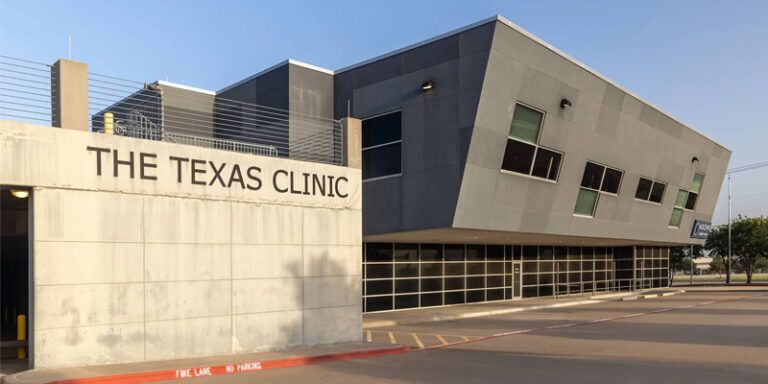 The Texas Clinic building - Texas Clinic and Prestonwood Ambulatory Surgical Center facility